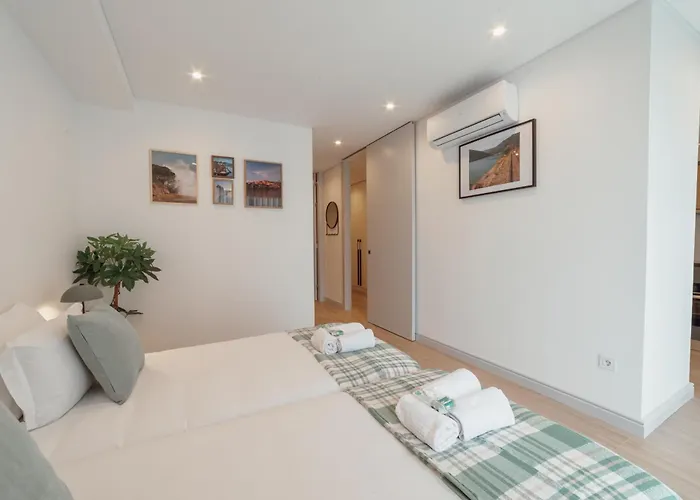 Downtown Gold Bolhao By Vacationy *